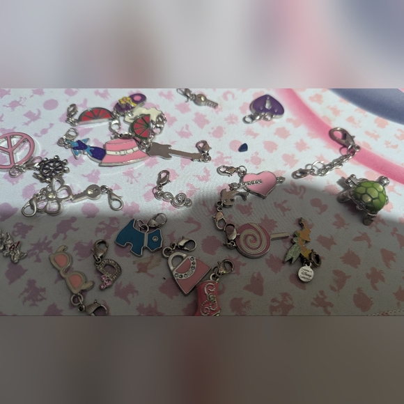 Colorful Charm Collection - Picture 3 of 3